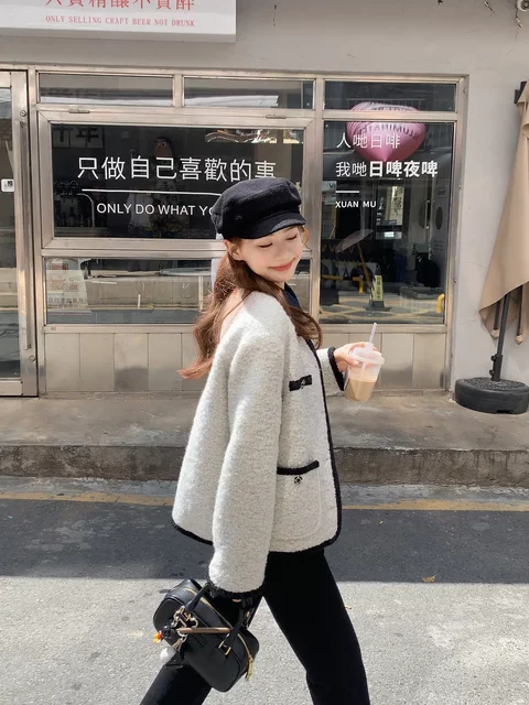 Cut cake homemade small person for autumn and winter women's fashionable small fragrance style high-end new beautiful fleece jacket