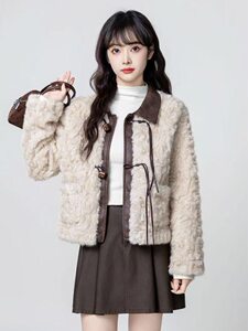 
2025 Autumn and Winter New Fur Jacket Women's Short Small Eco-friendly Mink Fur One-piece Contrast Color Pu Small Fragrance Style