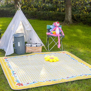 
Outdoor waterproof picnic mat moisture-proof mat thickened and enlarged portable park spring outing mat camping outing grass children