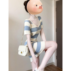 French-Style V-Neck Blue Striped Dress for Women, Summer 2026 New Model, Very Beautiful and Stylish, Waist-Cinching, Bodycon Short Dress