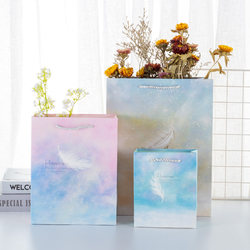 Birthday, 520 Valentine's Day, Graduation, ins Style, Fresh and Simple Small Tote Gift Paper Bag for Friends, Souvenir Bag