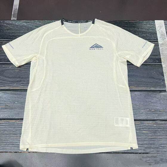 
Nike DRI-FIT Men's Sports Quick-Drying Casual Outdoor Running Short-Sleeve T-Shirt DV9306-113