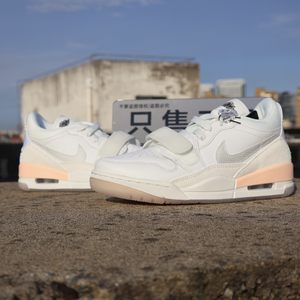 
Jordan AJ312 Women's Snake Year Limited Sports and Casual Low-top Wear-resistant Basketball Sports Shoes HF3182