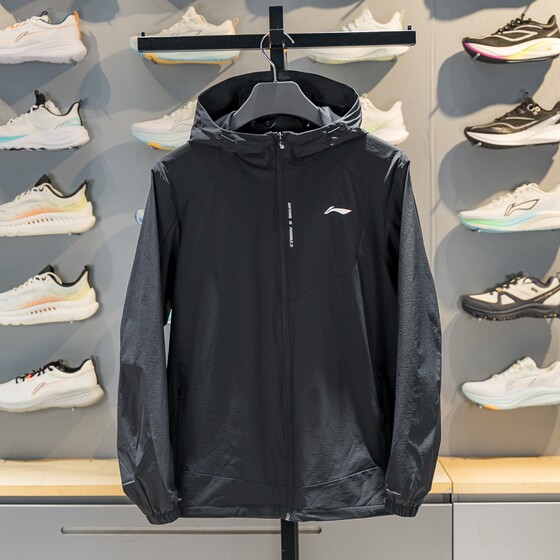 
Li Ning Sports Windbreaker Men's 2026 Spring New Fitness Series Water-Repellent Hooded Jacket AFDW119
