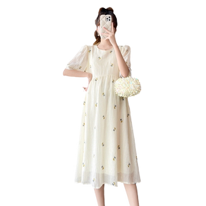 Pregnant women's summer dress, medium length, sweet and age reducing maternity dress, summer embroidered chiffon round neck, slimming skirt for children