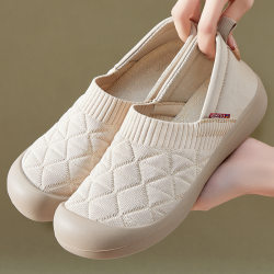 Old Beijing Cloth Shoes for Women 2026 Spring New Style Breathable Lightweight Soft-Soled Non-Slip Casual Slip-On Shoes for Pregnant Women