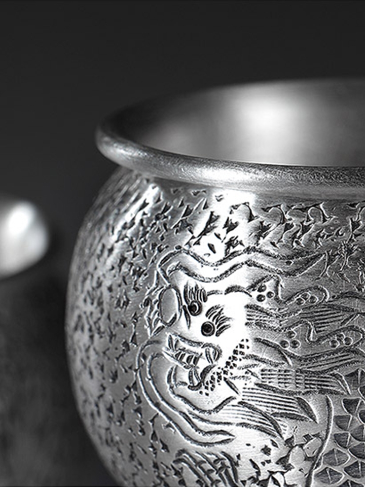 中国白银集团 纯银雕花茶杯