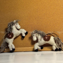 Nepal Imported Wool Felt Handmade Exquisite Cute Pony Animal Doll Gift Keychain
