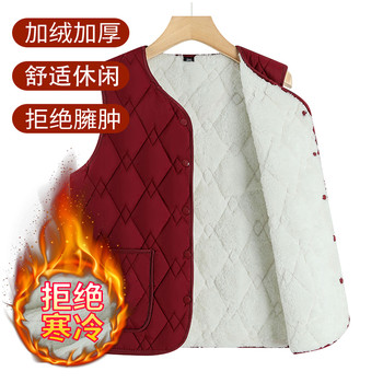 Middle-aged and elderly mother's clothing is quilted and velvet thickened to keep warm