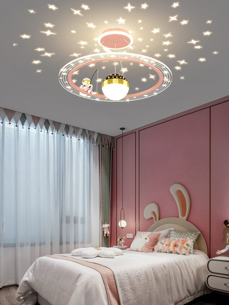 Lampada A Sospensione In Resina In Stile Nordico Con Astronauta • Illuminazione Italia