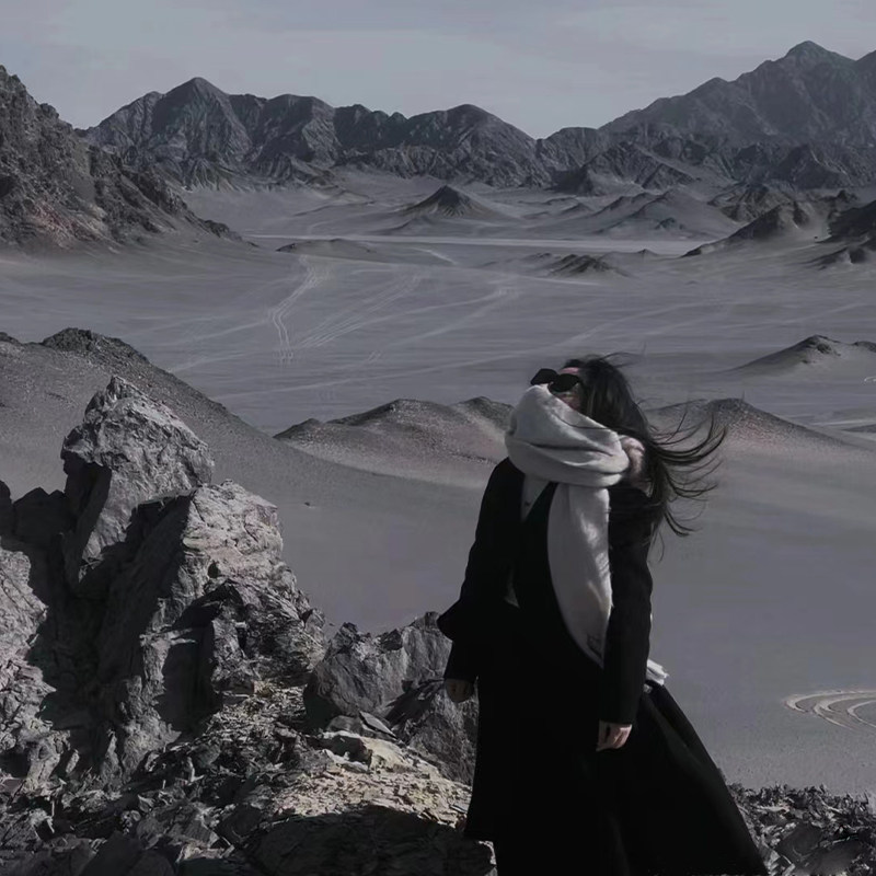 青甘8天7晚察尔汗茶卡盐湖黑独山翡翠湖敦煌莫高窟8人精品航拍团