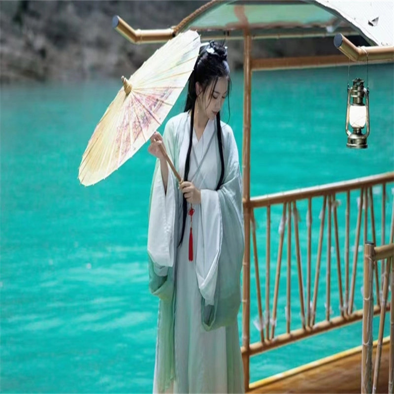 15人/16人团湖北恩施旅游3天2晚纯玩大峡谷狮子关屏山峡谷宣恩