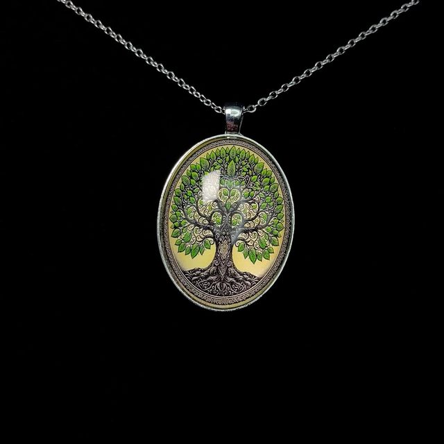 Vintage The tree of life necklace