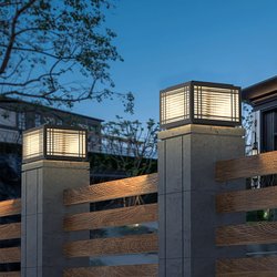 Solar Column Lights for Outdoor Courtyard Villa, Wall Column Lights on Both Sides of the Gate, Gate Pillar, Courtyard Wall, Column Wall Headlight