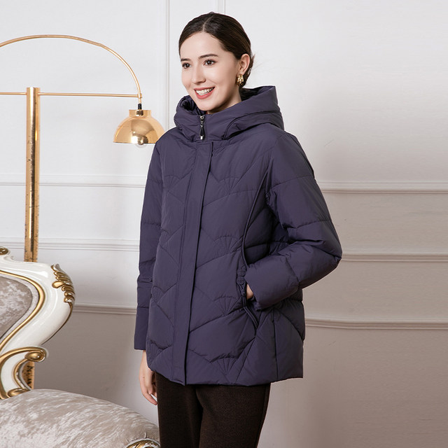 
Enjoyable years, middle-aged mother's down jacket, mid-length winter wear, new warm jacket, loose large size authentic