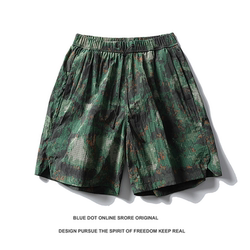 Japanese trendy brand camouflage casual shorts for men, loose and casual summer, light and breathable sports quick-drying beach pants