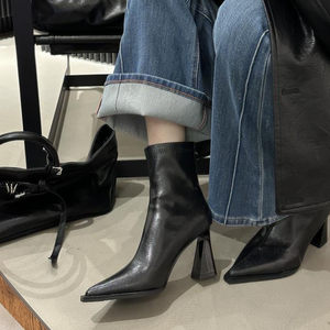 
French pointed high-heeled short boots for women 2025 autumn and winter new slim boots with rear zipper soft leather thick heel fashion Martin boots