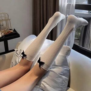 
Black and white bow calf knee socks for women summer and autumn jk internet celebrity 2026 new girl sweet miu stockings