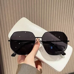 2025 Summer New Versatile Sunglasses for Men and Women, Polygonal Outdoor Driving Sunglasses, Face-Slimming, Sun Protection, Korean Style