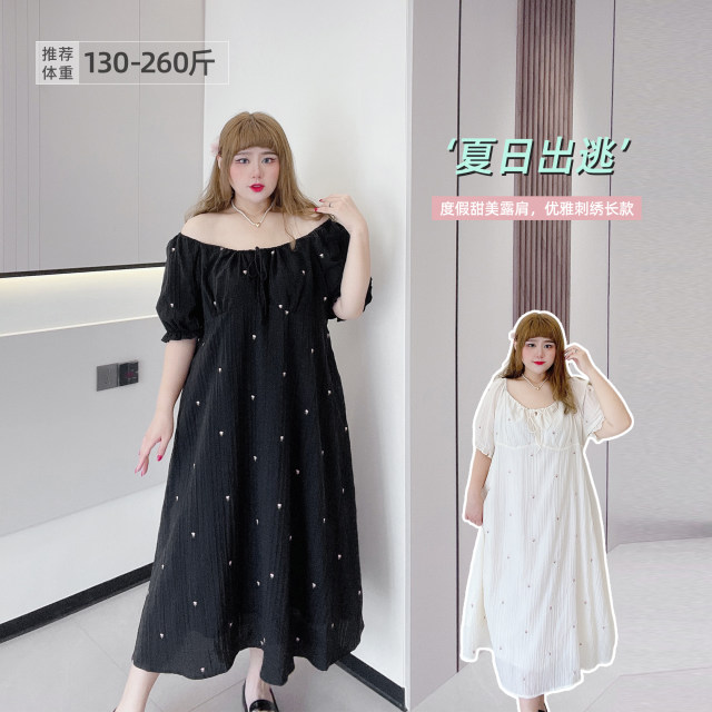 Vacation sweet off-shoulder, gentle waist-slimming embroidery 260Jin [Jin equals 0.5kg] fat girl elegant embroidery covering the flesh long dress