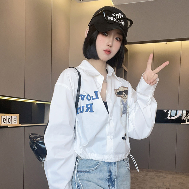Long-sleeved shirt for women 2025 spring new contrasting color splicing cartoon cartoon letters loose single-breasted lapel top
