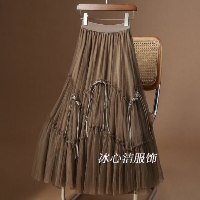 Spring retro buckle decorative mesh large sway skirt for women 2025 new puffy trouser skirt long skirt umbrella skirt skirt
