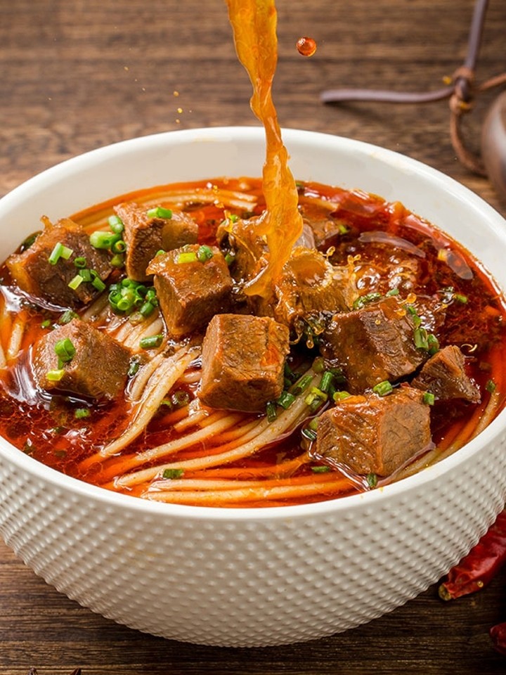 霸蛮米粉6味湖南常德香辣牛杂米粉