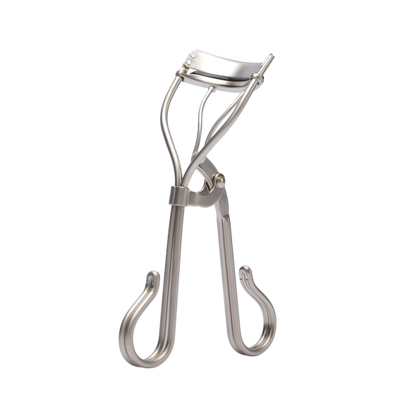 Fangling eyelash curler for long-lasting shaping without damaging eyelash curler. Portable 13 non local free two rubber pads