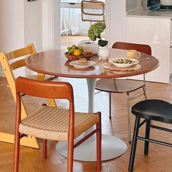 Yangman Vintage Solid Wood Tulip Round Dining Table and Chairs, Nordic Cream Style, Balcony Coffee Table for Small Apartments