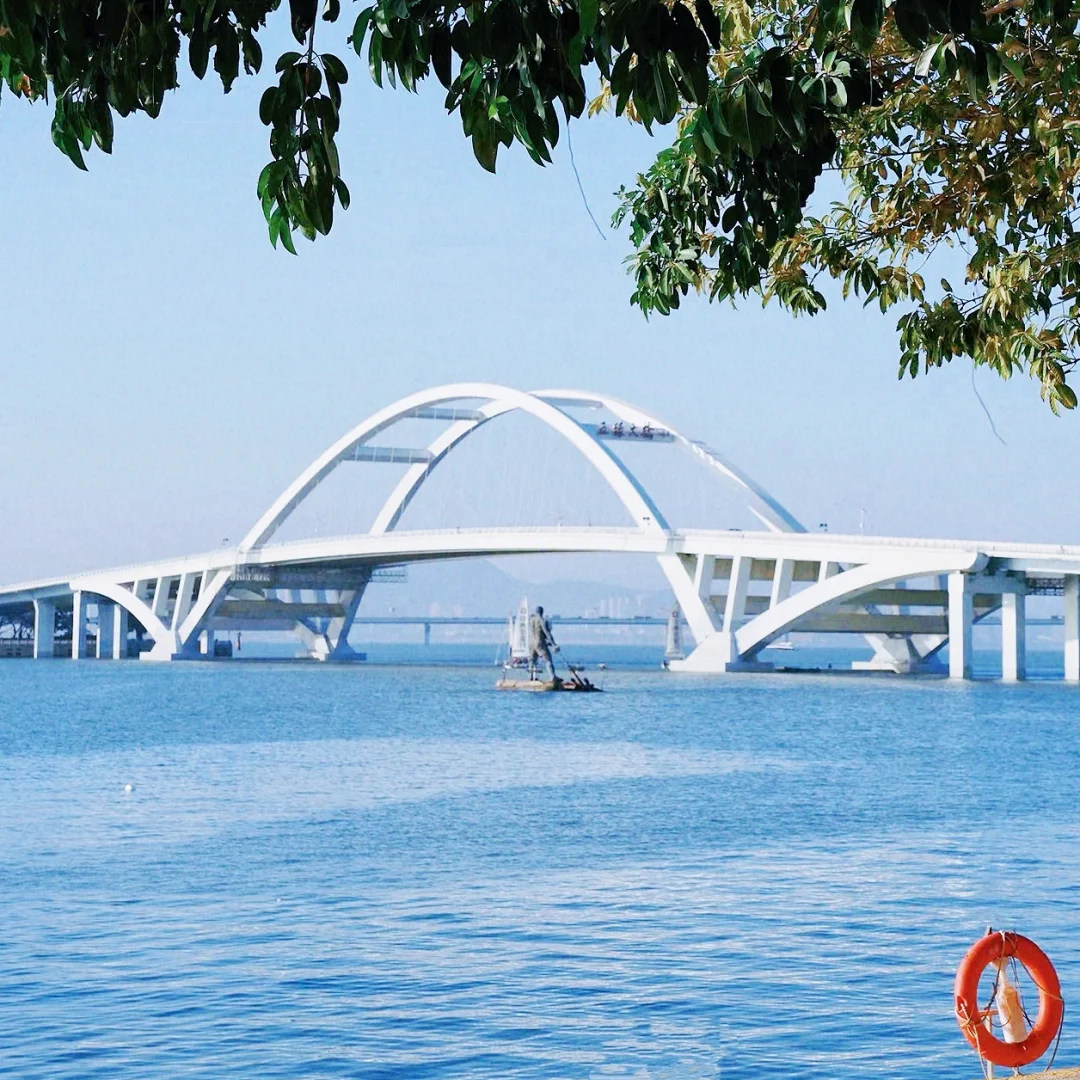 厦门旅游菽庄花园鼓浪屿+五缘湾帆船出海一日游【纯玩私家团】