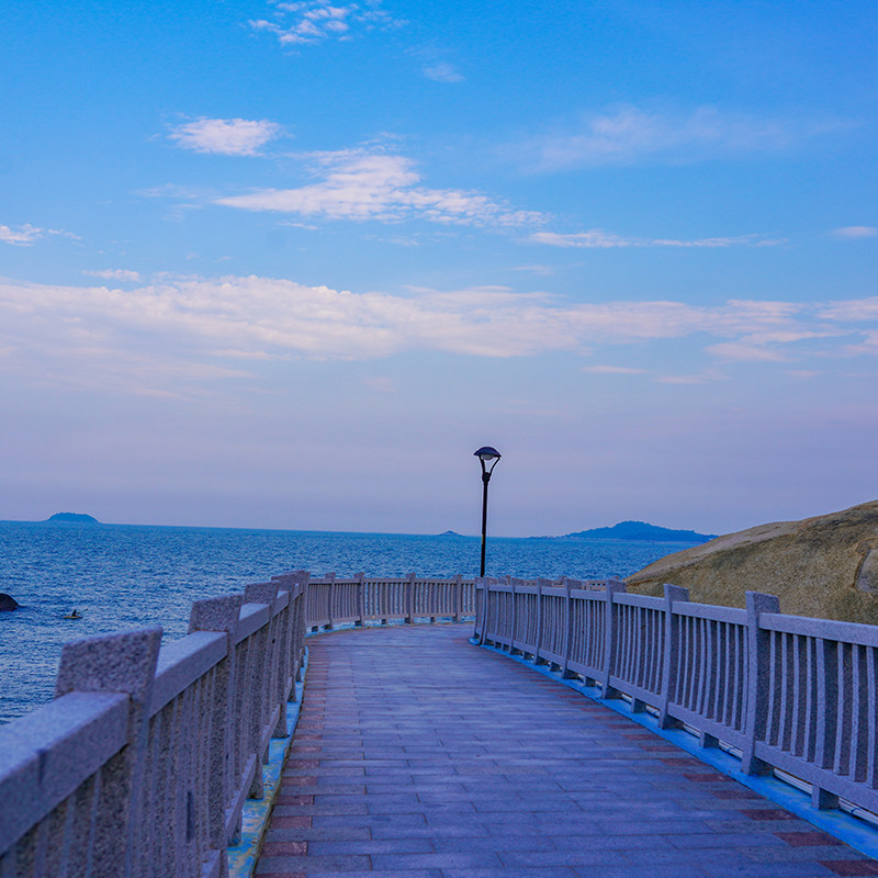 一晚住鼓浪屿,一岛倾城 厦门+鼓浪屿5天4晚跟团游(4钻)