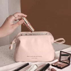 Cosmetic Bag, Portable Small-Capacity Women's Cosmetic Storage Bag, New Style Travel Toiletry Bag, Multi-Functional Makeup Bag