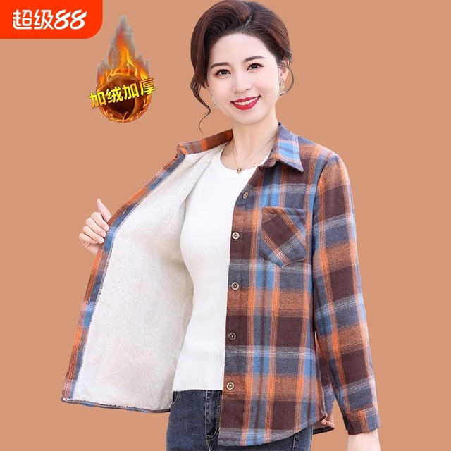 Mom's autumn and winter clothes plus velvet plaid shirt fashionable loose middle-aged and elderly women's long-sleeved warm shirt thick top
