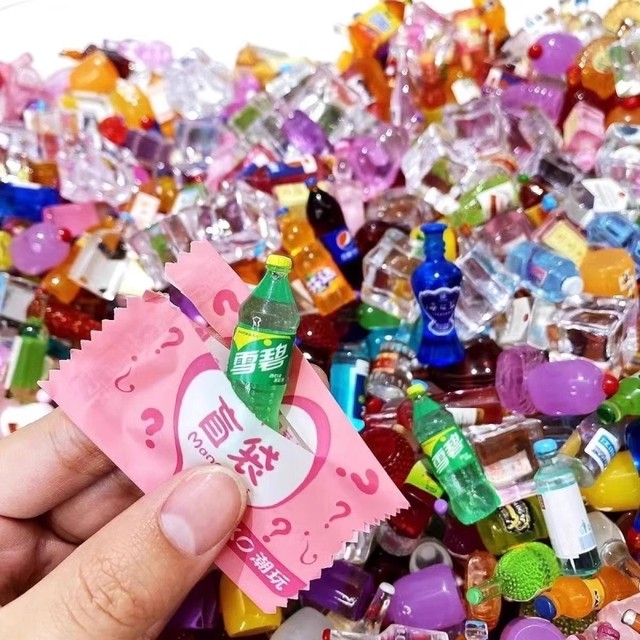 Blind box mini miniature food toy blind bag small ornaments bottle diy resin model children's toys refrigerator cute