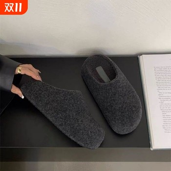Gray woolen thick-soled slippers were purchased more than 6,000 times