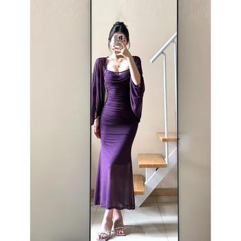 
A slightly fat pure sexy purple lace spliced ​​hip skirt