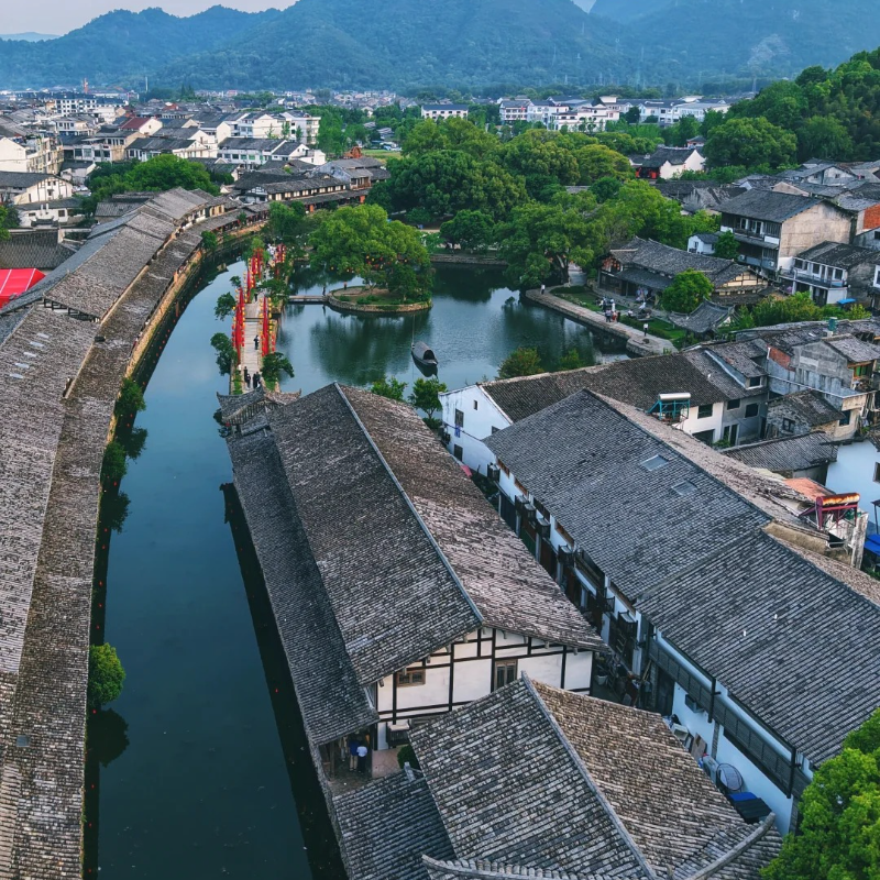 温州楠溪江永嘉书院 +丽水古街 +苍坡村+狮子岩 含票接送一日游