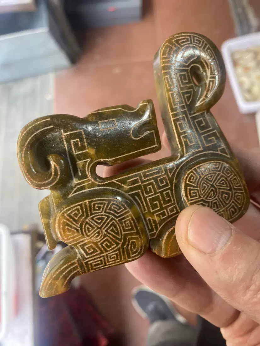 【鑑別書付き本物】和田玉鳳凰根付け　和田白玉不死鳥彫刻　佩玉キーホルダー 鑑別書付き本物】和田玉鳳凰根付け 和田白玉不死鳥彫刻 佩玉