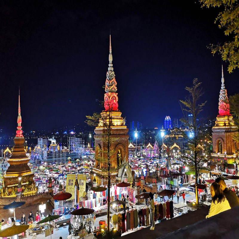 【12人小团】住喜来登/铂尔曼直飞西双版纳5天跟团游云南旅游纯玩