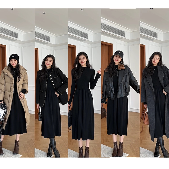 
Zhang Azing [Berlin Style] Versatile Half Turtle Collar Hepburn High Waist Elegant Knitted Little Black Dress