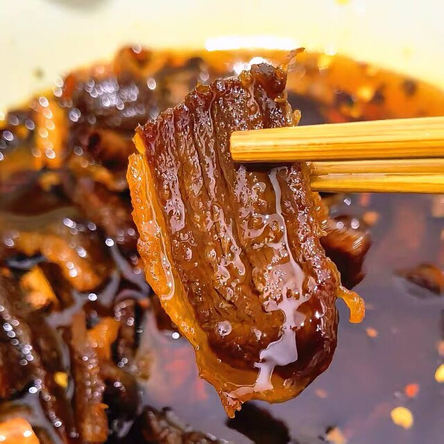 Yunnan specialty halal food beef dried beef jerky jelly dried Barda Douhmu spicy gift box fried packaging nutrition
