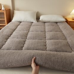 Lamb Wool Mattress Pad for Home Bedroom, Student Dormitory, Milk Velvet Mattress Topper, Winter Warm Single Bed Pad