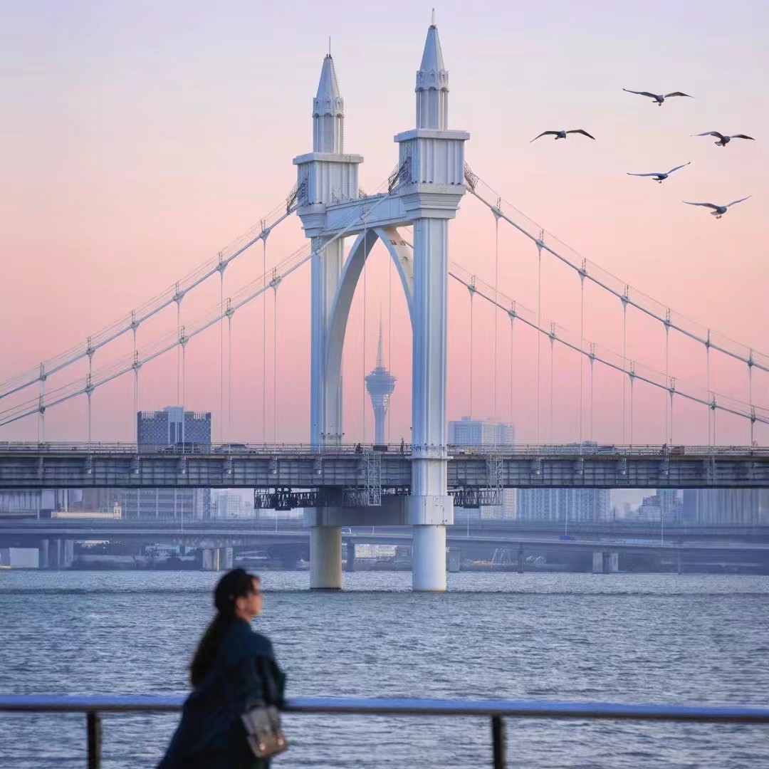 深圳出发【升级4钻-广珠深4天】花城广场+珠澳海湾游+世界之窗