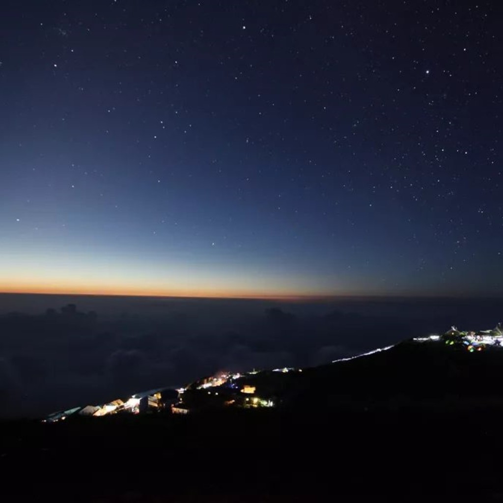 爆款【高铁往返3天】萍乡武功山+金顶+绝望坡+发云界+云海日出