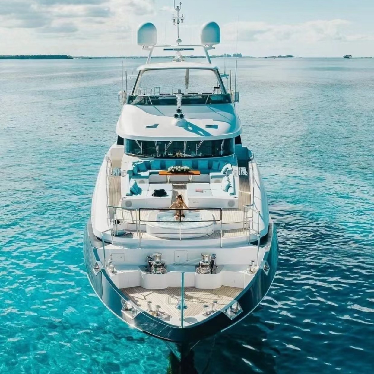 【深圳-私家独立团1天游】金色海岸游艇-含船票+地王观光+中英街