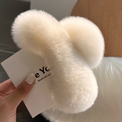 Rabbit Fur Whole Skin Hair Clip, Autumn and Winter Plush Claw Clip, Large Back-Of-Head Shark Clip, Winter Hairpin, Korean Hair Accessory