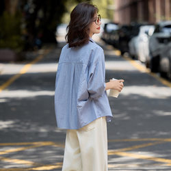 Blue Striped Shirt for Women 2026 Spring and Autumn New Loose-Fitting Professional Long-Sleeve Shirt with a Unique Design for Outerwear