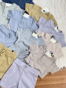 
Spring and summer Nordic style modal cotton super comfortable men and women children short-sleeved T-shirt shorts home clothes classic style