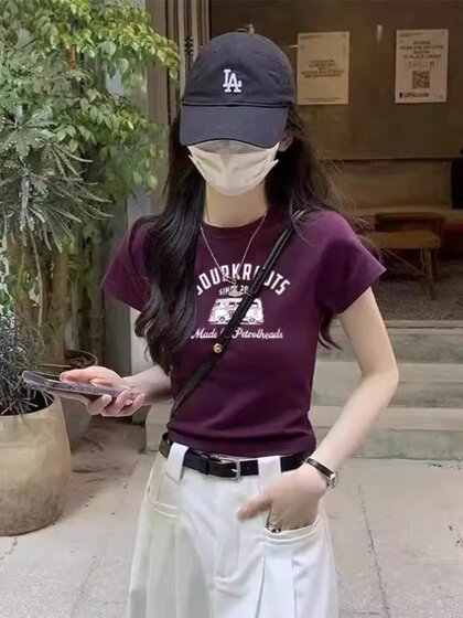 紫色正肩短袖t恤女2026夏季新款洋气独特高级小个子修身短款上衣
