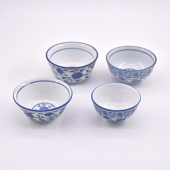 
Blue and white porcelain small bowl commercial catering ceramic rice bowl household mini 4-inch soup bowl retro 4.5-inch vintage style